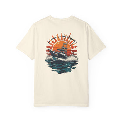 Hooked on the Horizon – Charter Boat Tee – Harbor Ink Co & Design